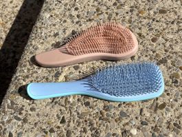 Haarbürsten Set 2 Stück rosa und hellblau guter Zustand