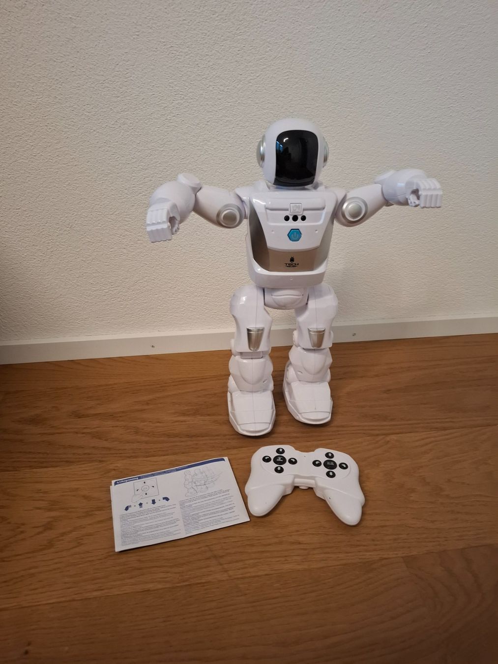 Jouets: Ycoo Neo Program a Bot x Roboter von Silverlit – D'occasion à Mels par Aloha86