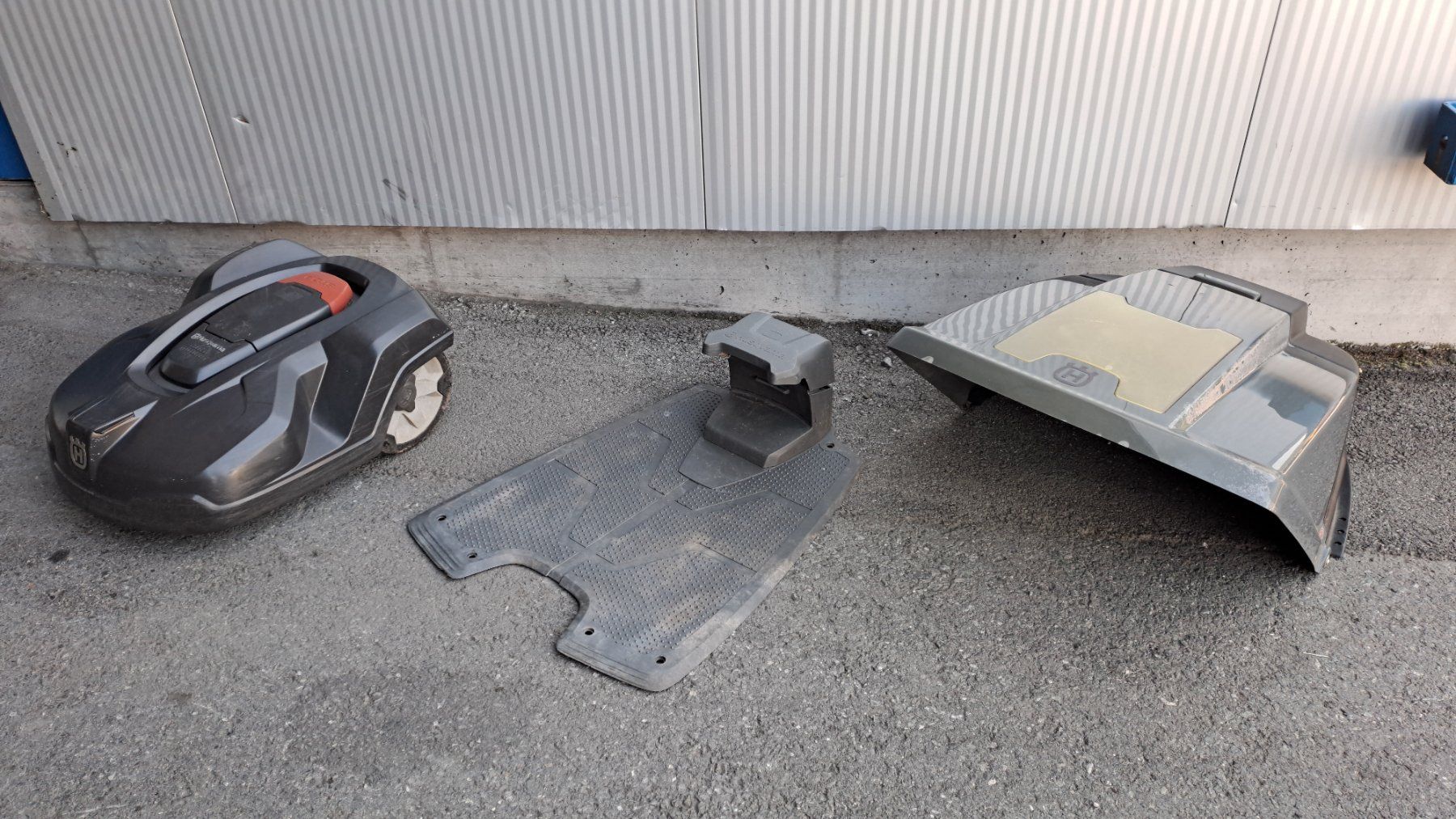 Husqvarna Tagliaerba: Husqvarna Automower 420 – Usato da Flums venduto da BartholetFlumsAG 3