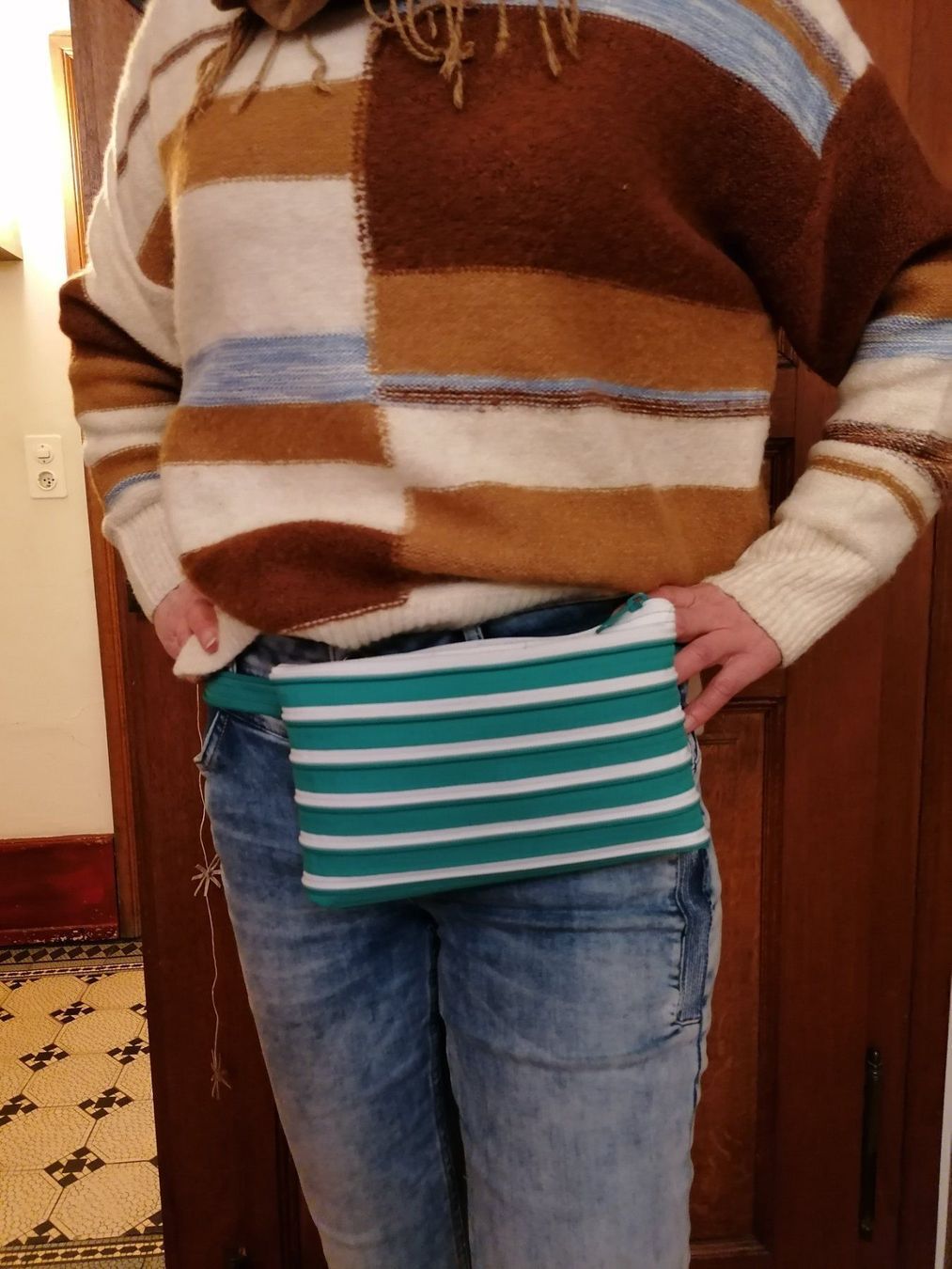 Borse: Bauchtasche aus 2 Reissverschlüssen Neu – Nuovo e nell'imballaggio originale da Solothurn venduto da Shanty.20 1