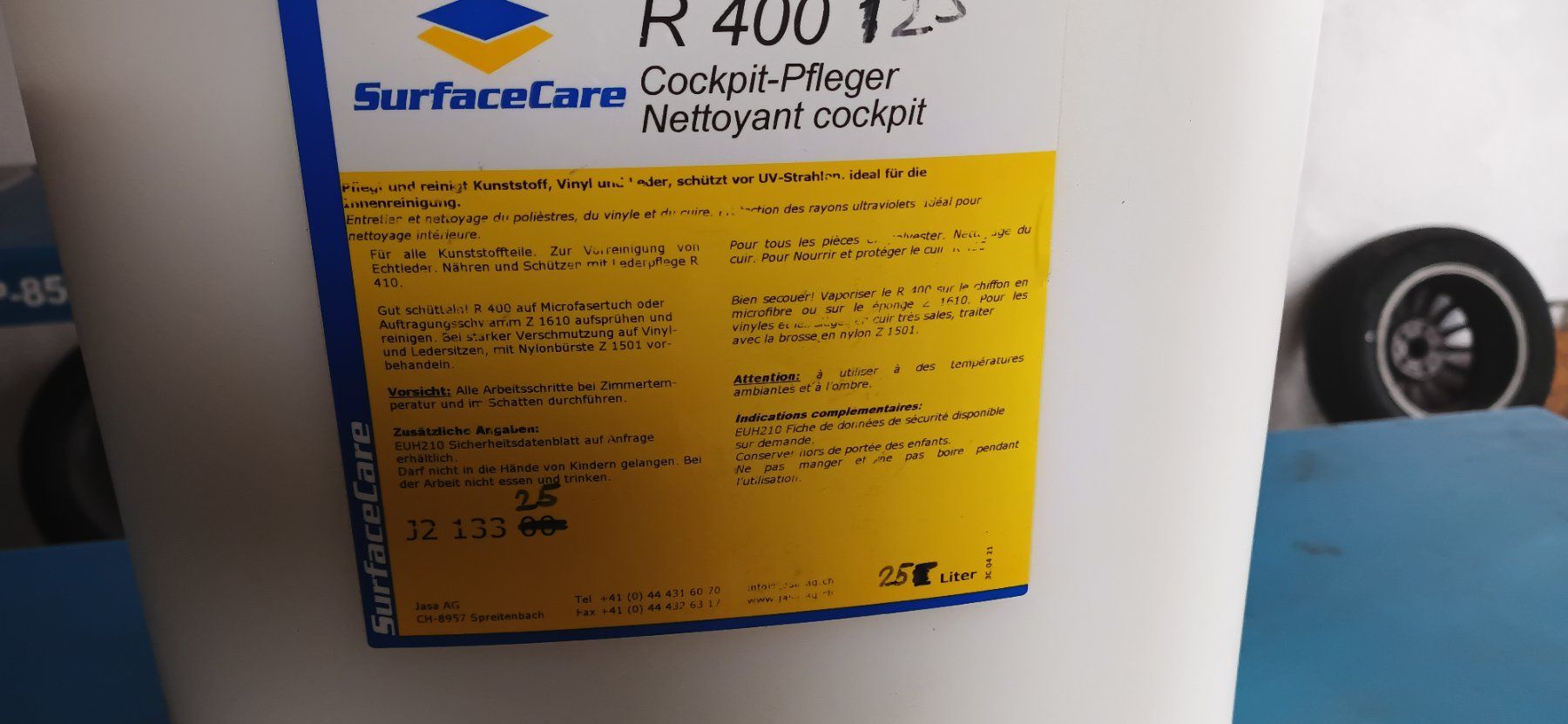 Pflegeprodukte: Cockpitpflege – Gebraucht aus Sattel von wuerxsti 1