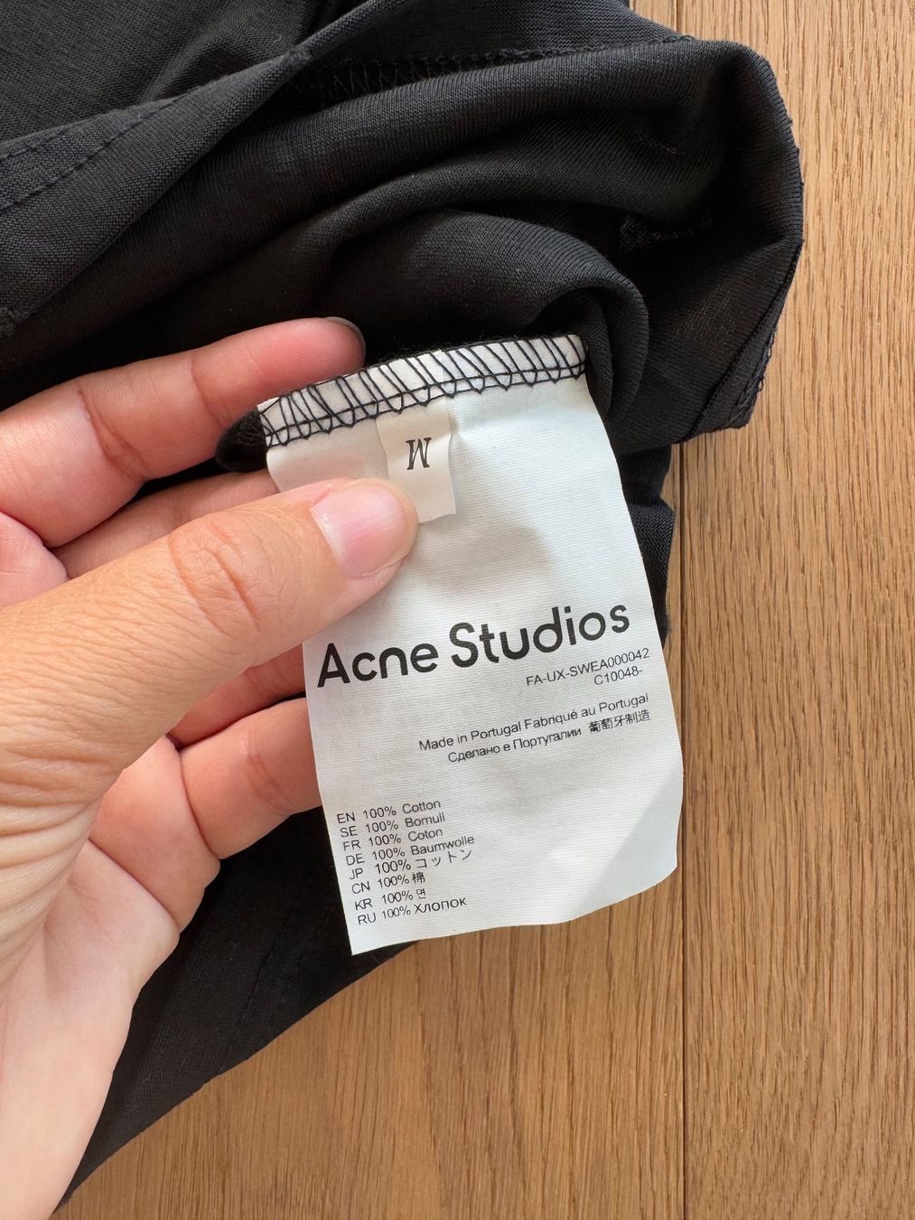 Acne Studios T-Shirts: Acne Studios Longsleeve Gr. M, schwarz – Neu (gemäss Beschreibung) aus Triesen von dardaleni 2