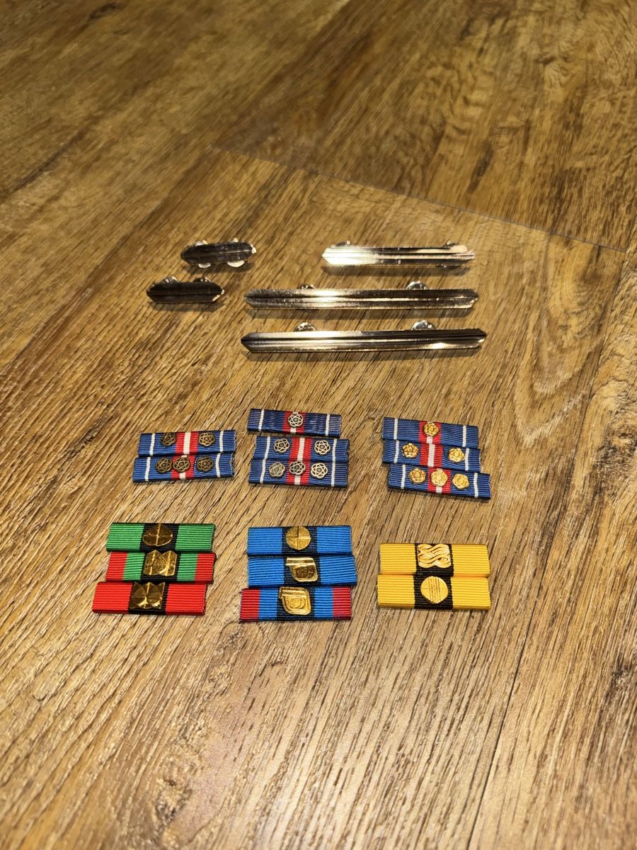Schweizer Armee Placchette & Badge: Schweizer Armee Ribbons – Nuovo (secondo la descrizione) da Appenzell venduto da Dopestar 1
