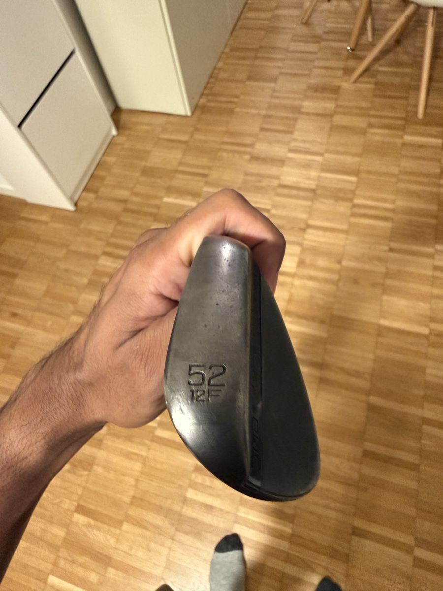 Titleist Mazze & Set: Titleist Vokey SM8 52 Wedge – Usato da Zürich venduto da sunnykickz 1