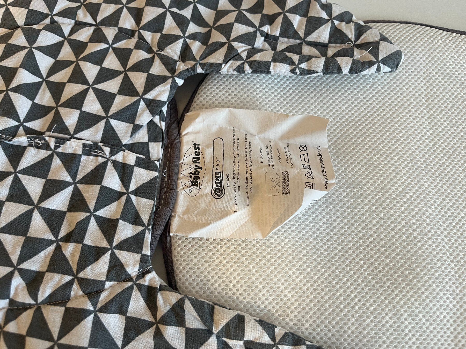 Seggiolini per auto: BabyNest CoolMax für Babysitz / Kindersitz – Usato da Dietlikon venduto da kobold_nik 2