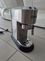 DeLonghi Espressomaschine Dedica EC685.M silber gebraucht