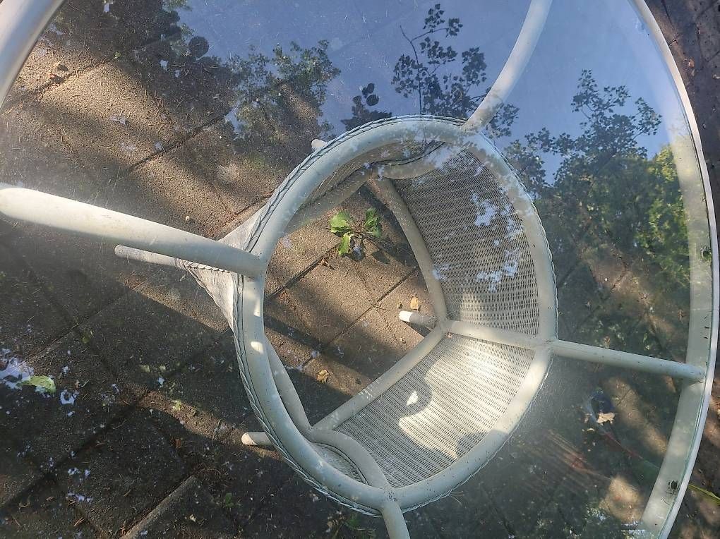 Tavoli: Wunderschöner Gartentisch : Glas, Metall, Rattan – Usato da Kirchlindach venduto da dor_qj8q 2