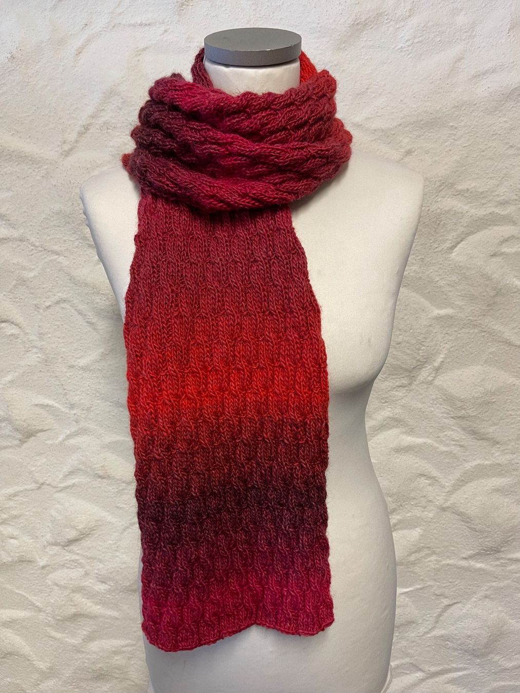 Foulards, Tücher & Schals: Schal, rot – Neu (gemäss Beschreibung) aus Urnäsch von pas_5r9c 2