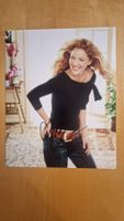 Drew Barrymore, Original Autogramm auf Grossfoto in Farbe