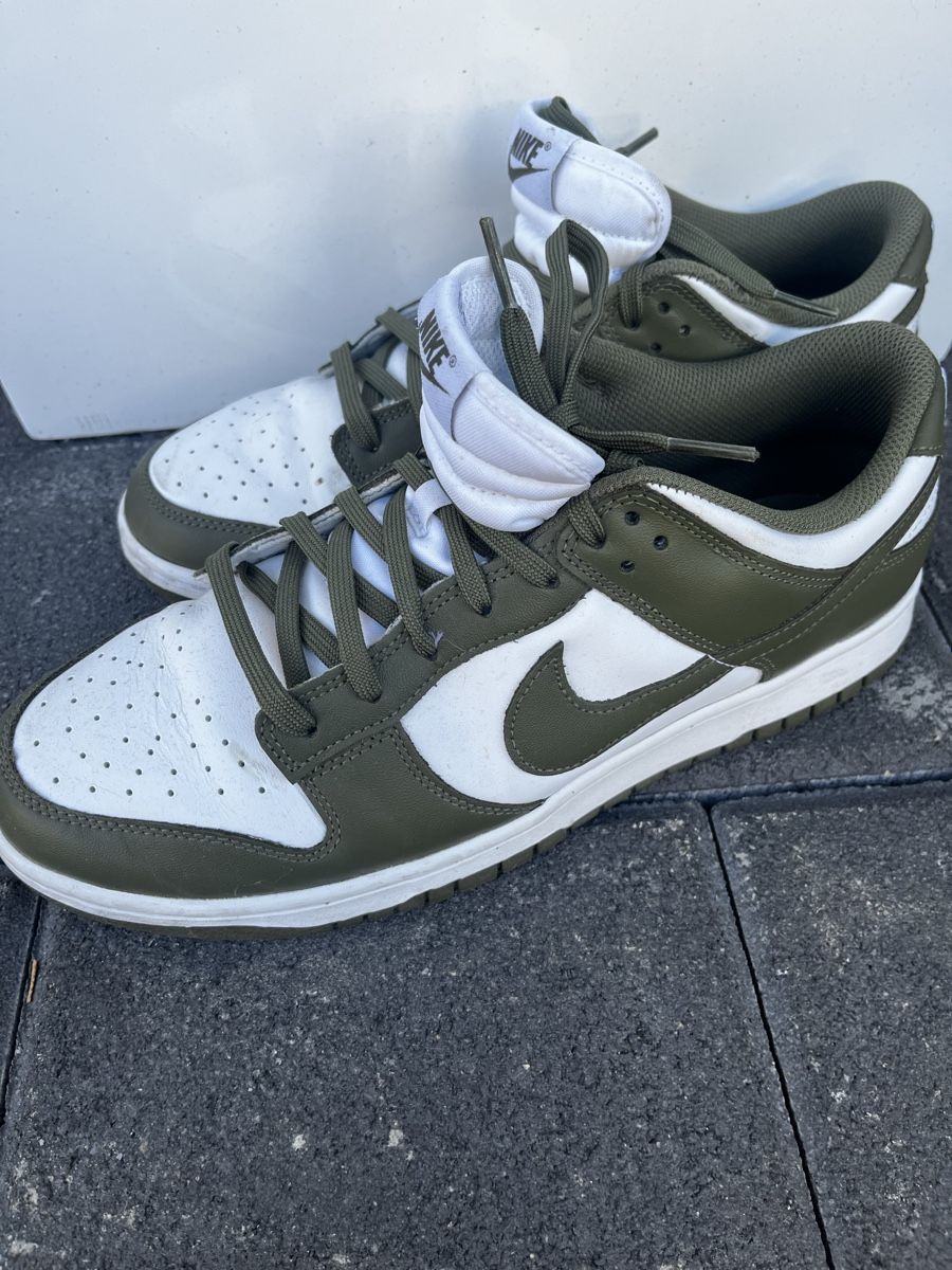 Nike Herrenschuhe: Nike dunk low weiss/olivegrün Gr. 44 – Neu (gemäss Beschreibung) aus Hinwil von dire07 2