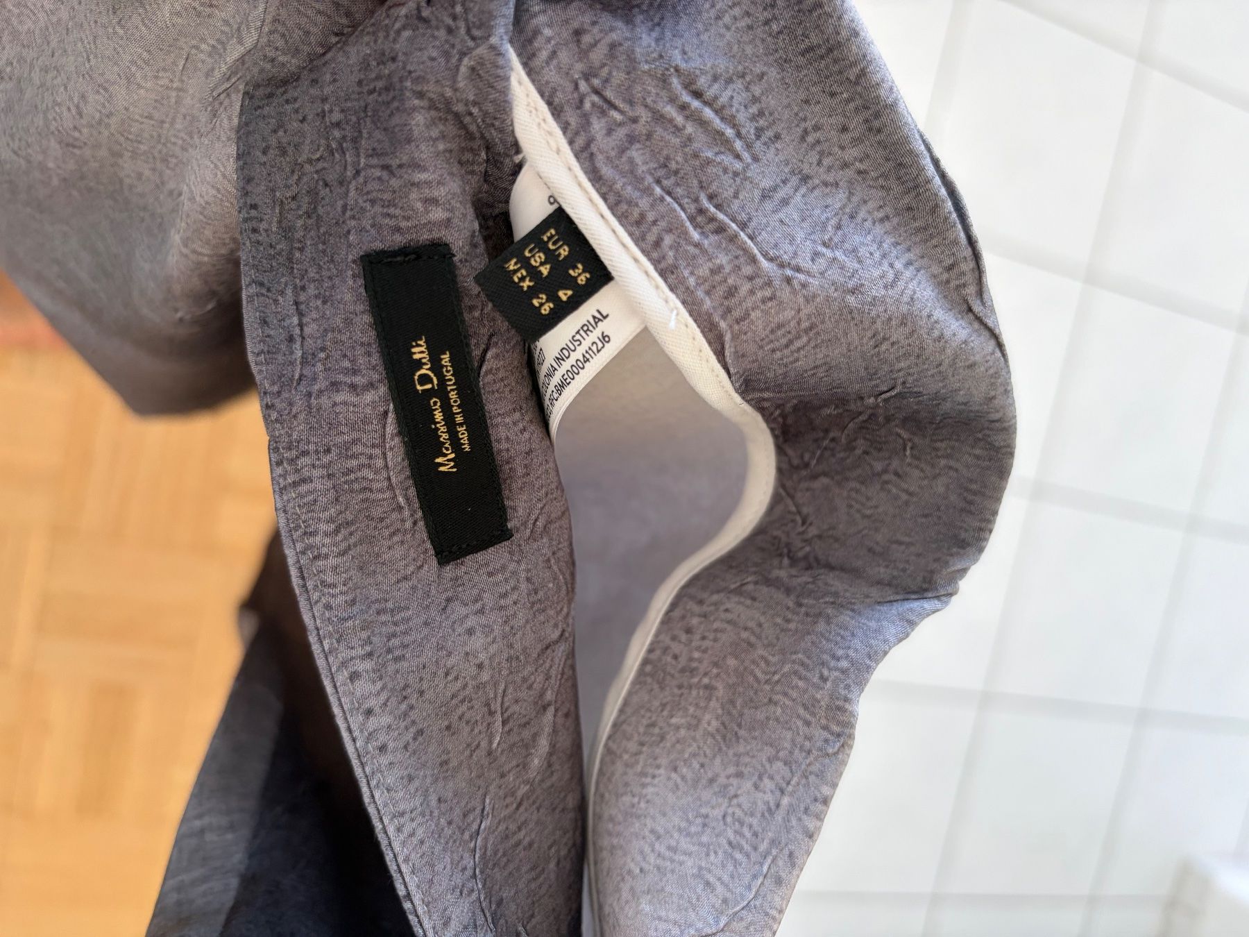 Massimo Dutti Gonne: Massimo-Durrin-Rock, neu Gr 36 – Nuovo (secondo la descrizione) da Baar venduto da ViennaG 4