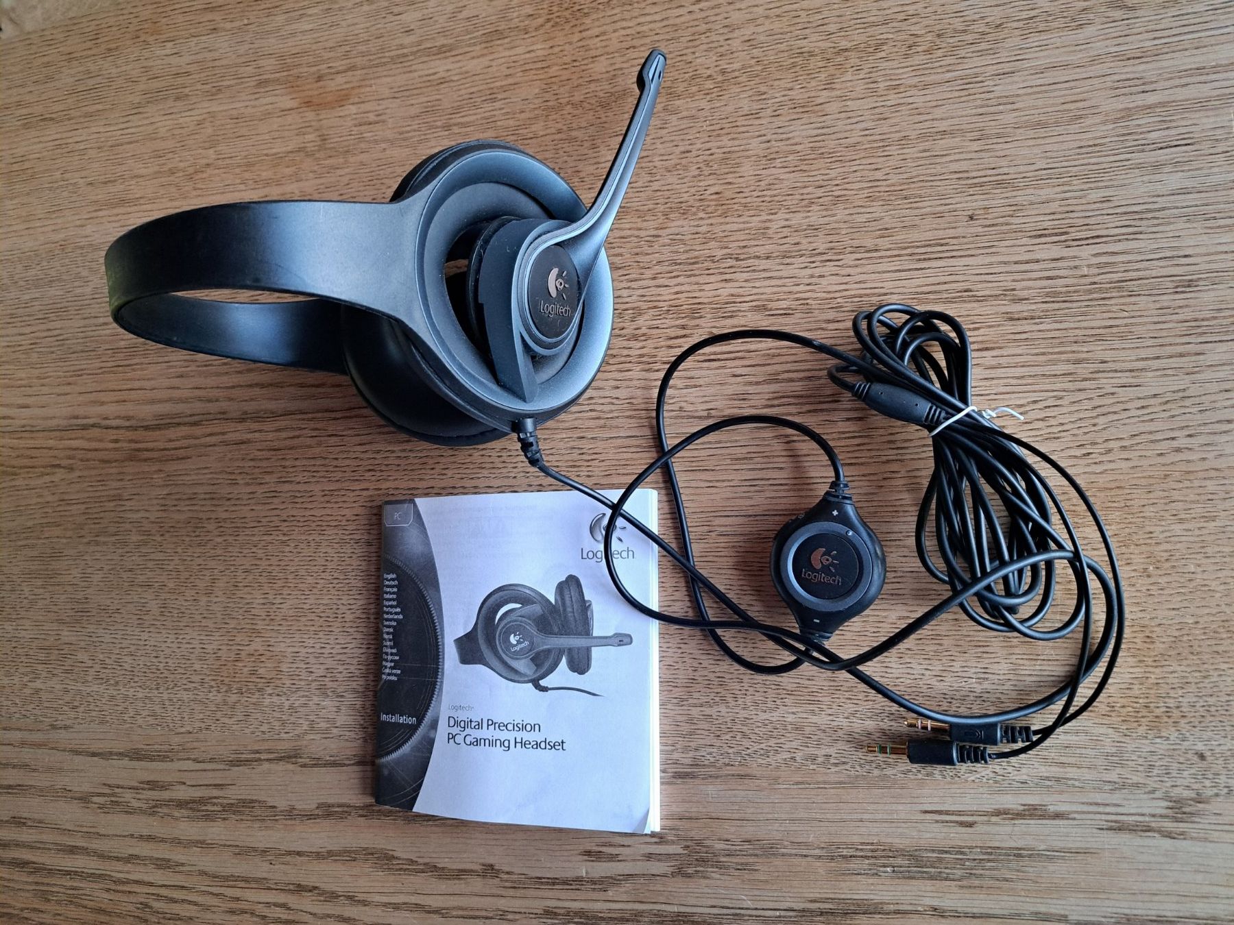 Logitech Cuffie: Logitech Digital Precision PC Gaming Headset - Wackelkontakt – Usato da Zwingen venduto da Tigertimmi