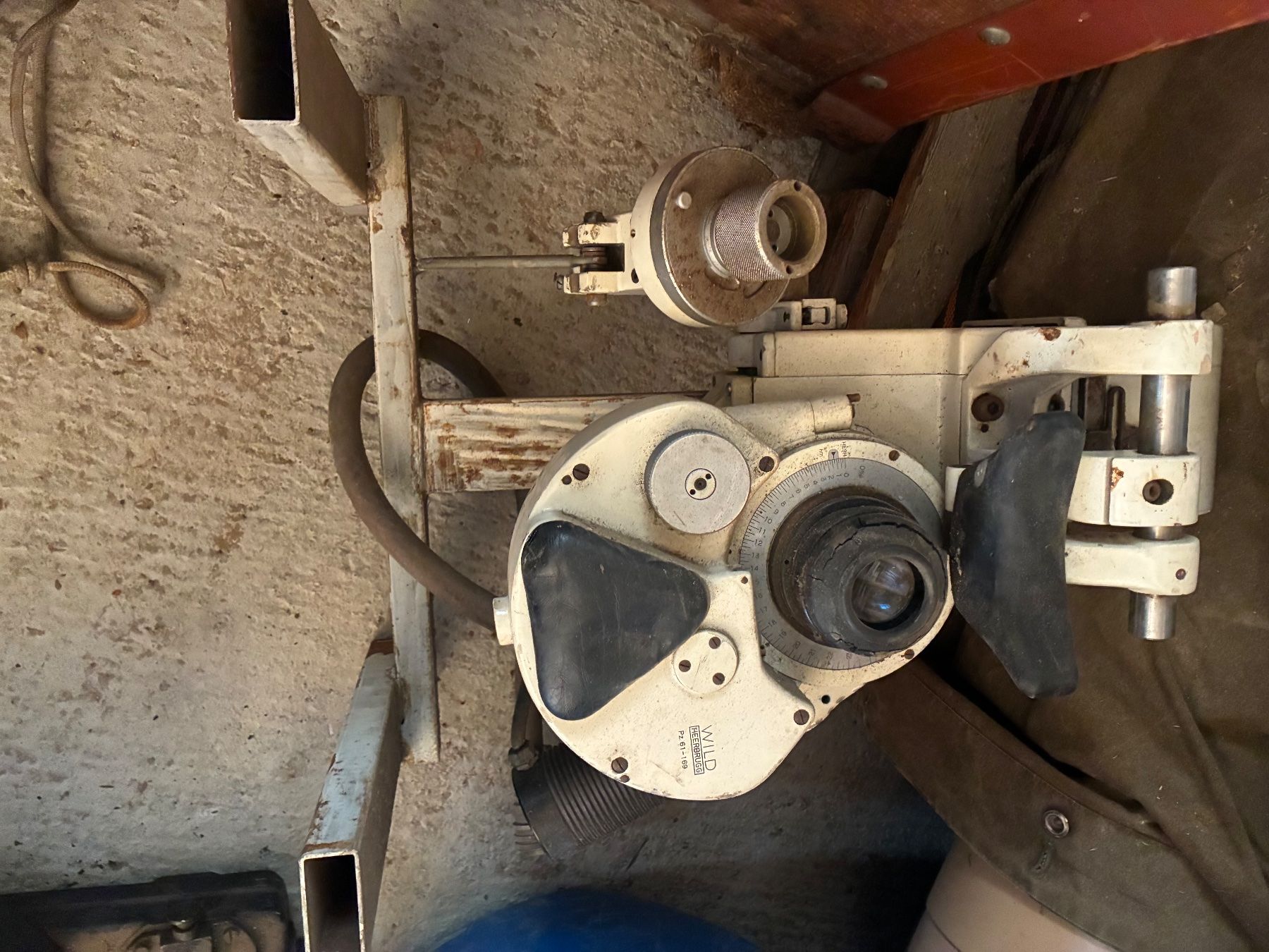 Tutte le macchine: Optik für Panzer 61 – Usato da Oberiberg venduto da reimet 1
