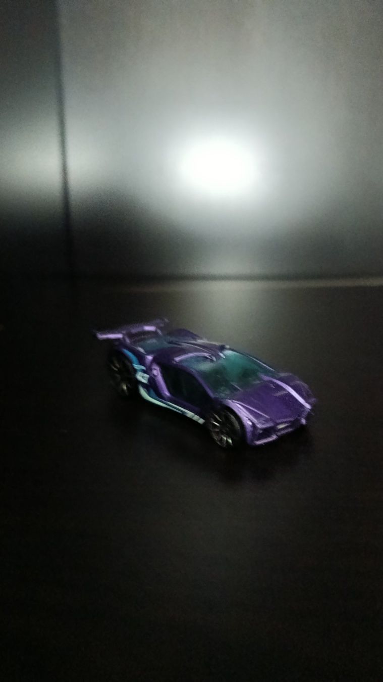 Hot Wheels Spielzeuge: 5 hotwheels autos – Gebraucht aus Allschwil von kir_7mf5 9