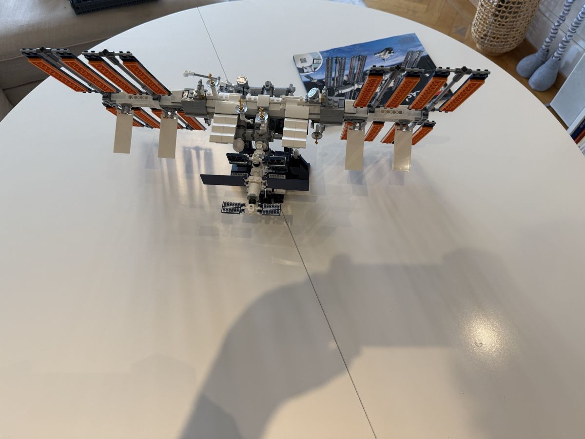 Lego Kit di costruzioni: Lego Station spatiale internationale 21321 – Usato da Bulle venduto da fra_7wng 3