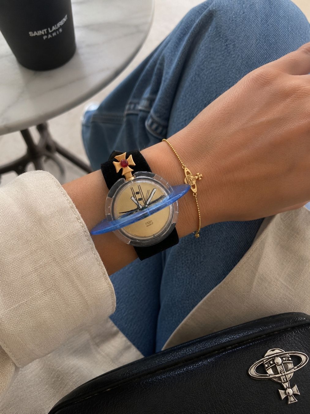 Swatch Uhren: Swatch Vivienne Westwood Orb Watch – Gebraucht aus Dottikon von Chicca_73