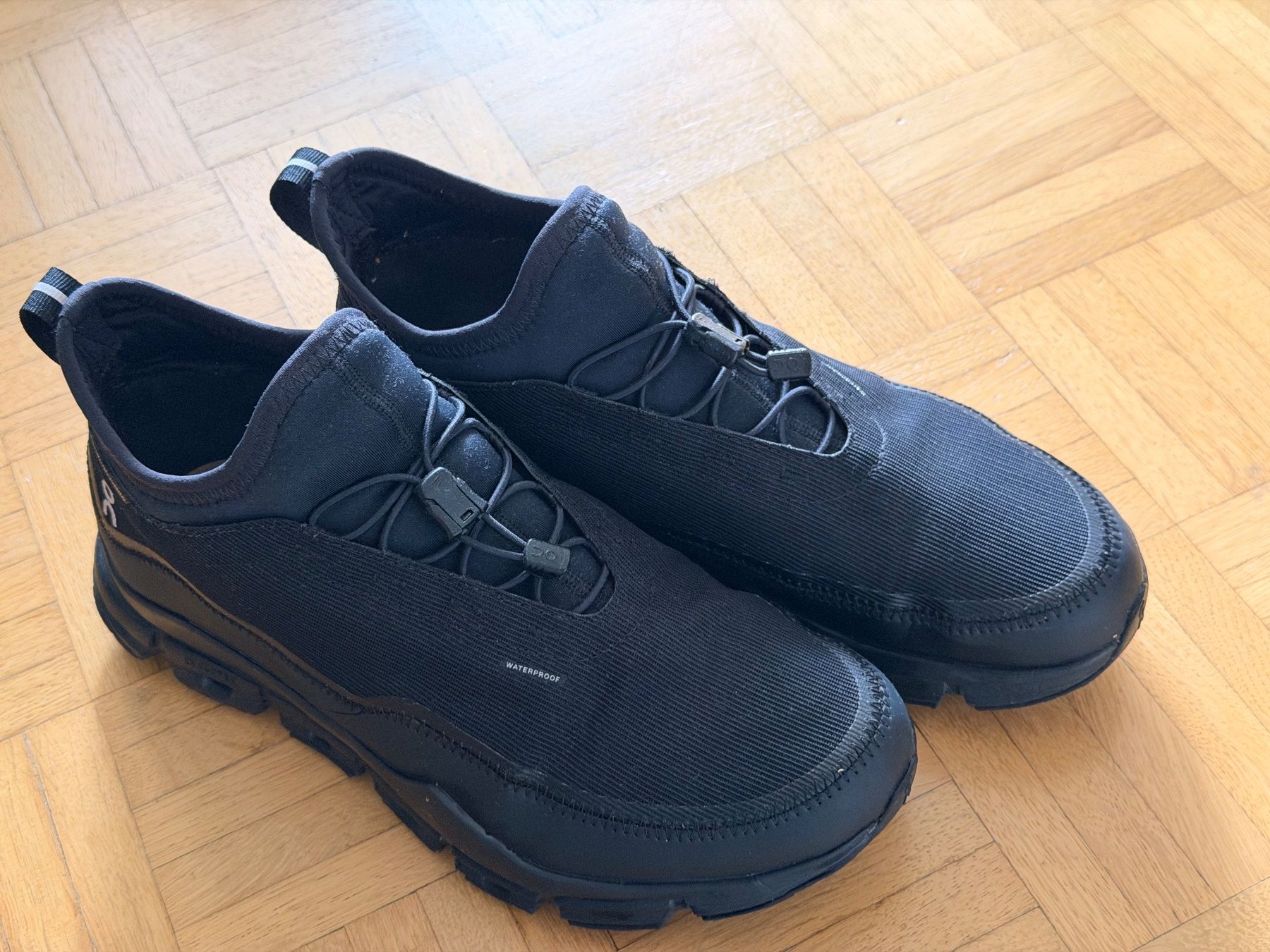 On Scarpe da uomo: On Cloudaway Waterproof Suma - Limited Edition M43 – Usato da Zürich venduto da vh.8038