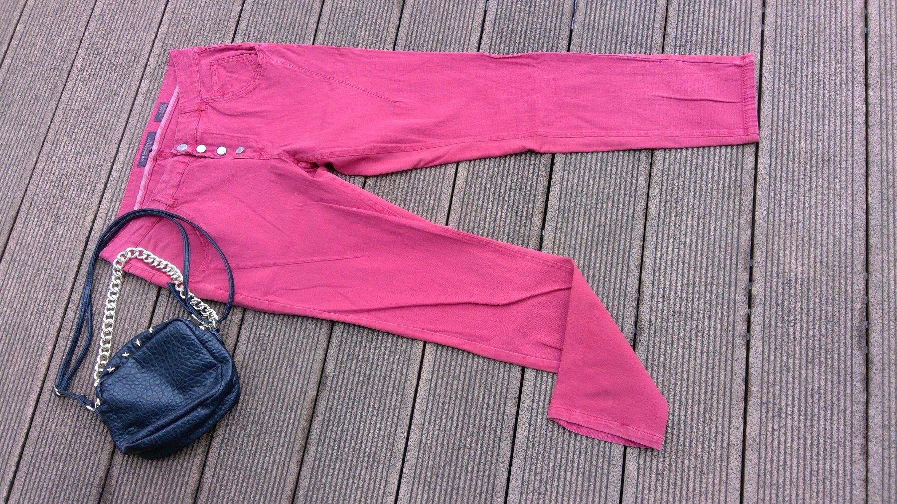 Pantaloni: Pantalon rouge BROADWAY, taille M, NEUF – Nuovo (secondo la descrizione) da Agiez venduto da chouchanelle