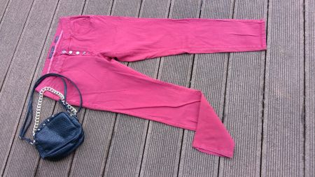 Pantalon rouge BROADWAY, taille M, NEUF