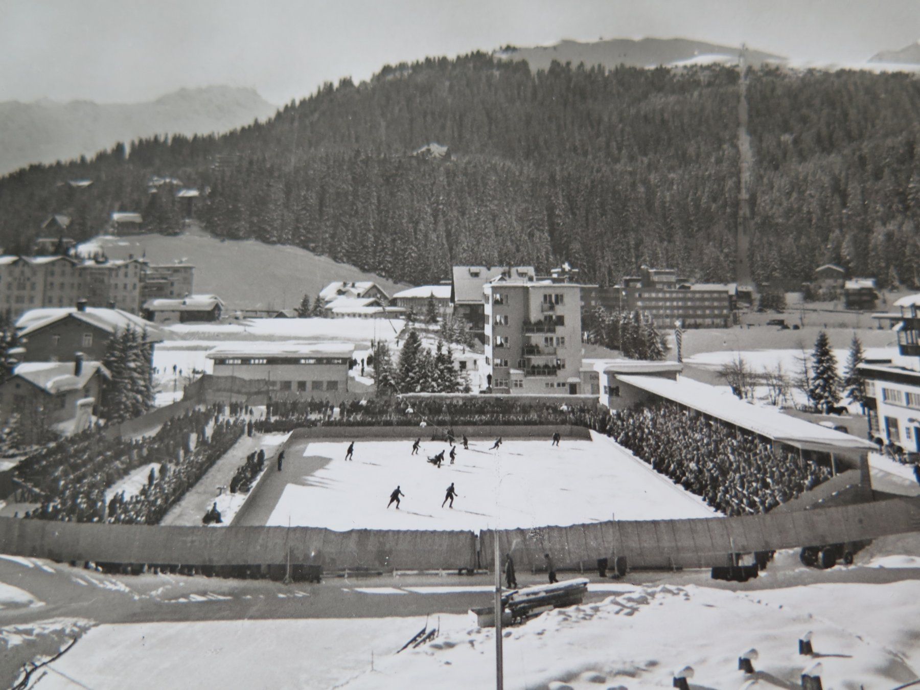 Ansichtskarten: AROSA - STADION - EISHOCKEY-STADION – Gebraucht aus Wittenbach von lipasal 1
