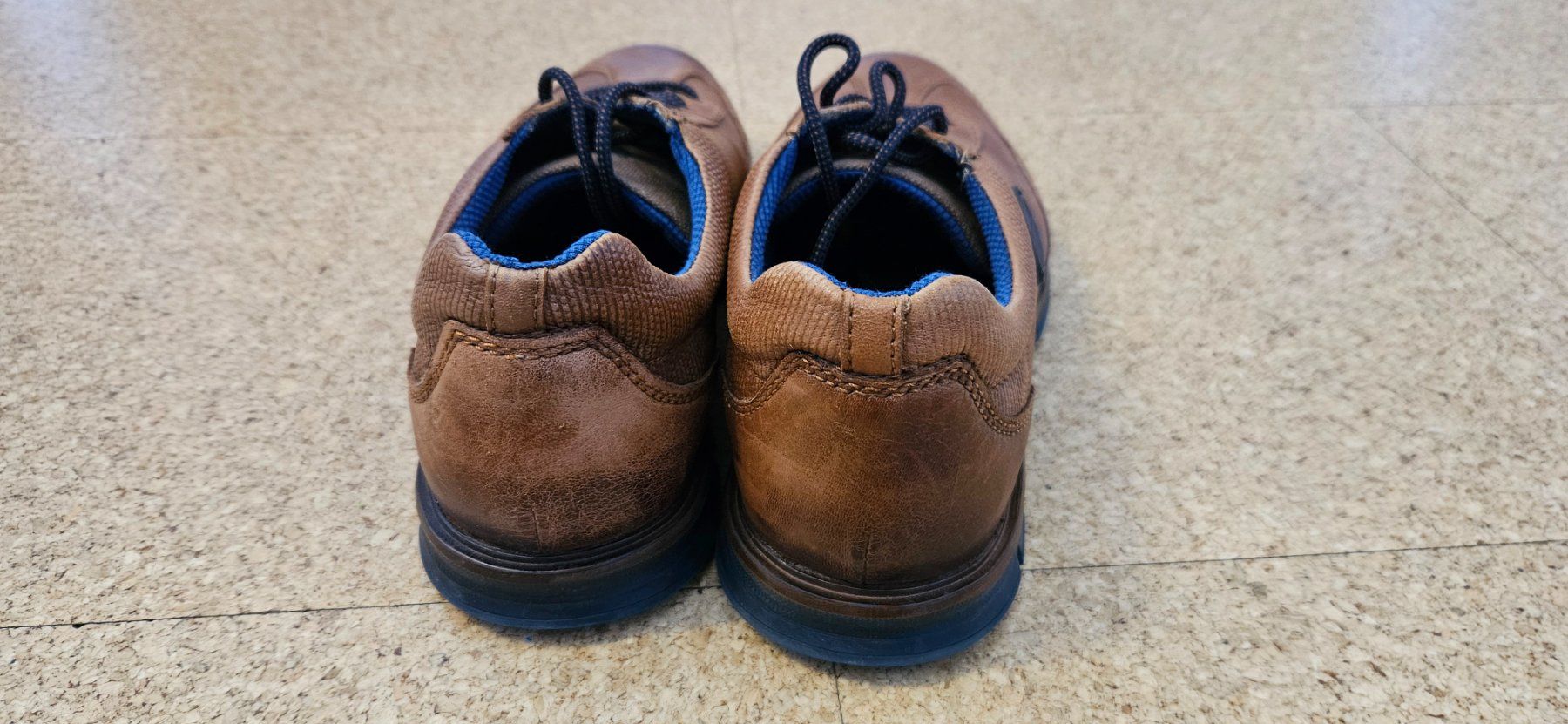 Bugatti Scarpe da uomo: Neue, elegante braune Bugatti Herren Schuhe, Gr. 43 – Nuovo (secondo la descrizione) da Menziken venduto da Luzerner1980 3