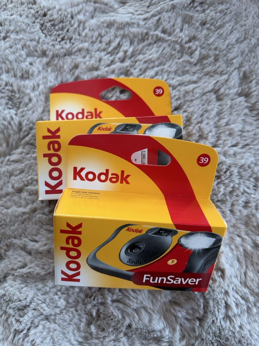 Kodak Kamera: 2x Kodak FunSaver Einwegkamera – Neu und originalverpackt aus Stäfa von sinabirrer