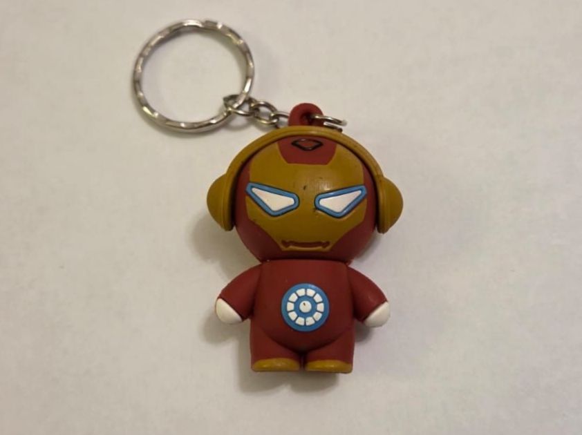 USB Sticks: Clé USB / Porte-clé Iron Man neuve 4GB – Neu und originalverpackt aus Territet von Cenh 4
