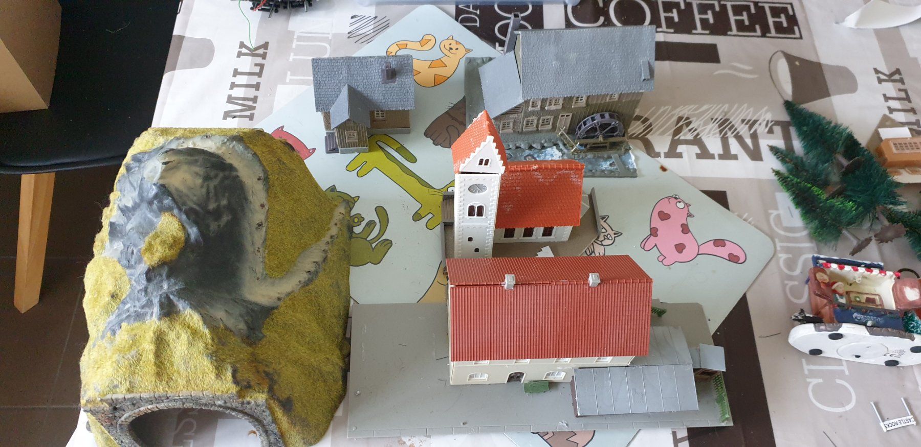 Faller Modellini di ferrovie: Maisons pour maquette HO – Usato da Mézières FR venduto da PAFZIK 1
