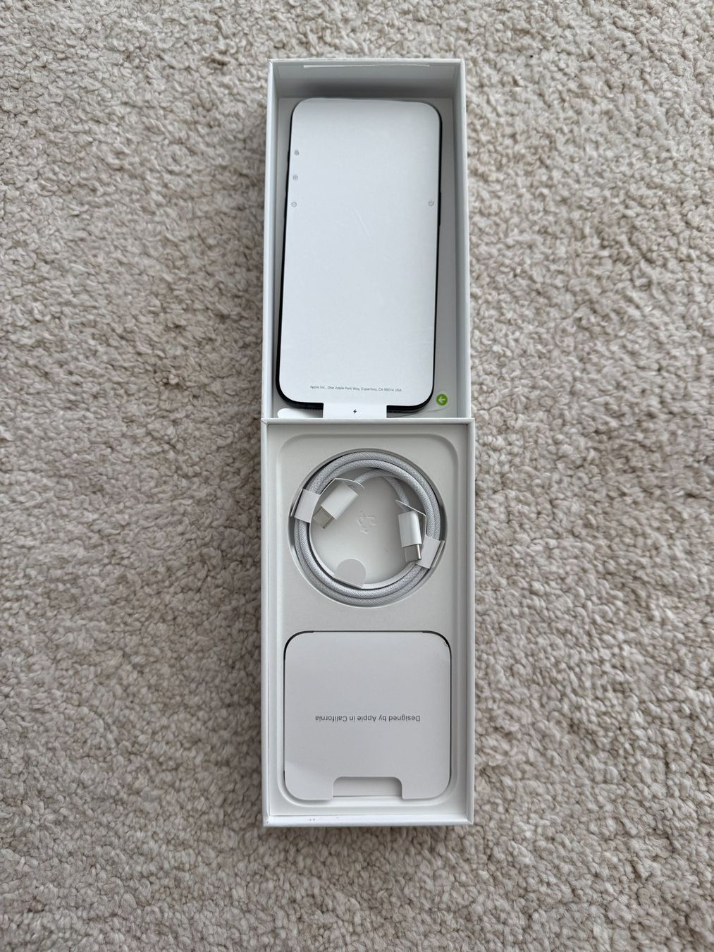 Apple Telefoni cellulari / Smartphones: iPhone 15 Pro Max 1 TB Blue Titanium – Usato da Niederwil AG venduto da PlateSale19 6