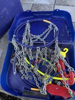 Schneeketten für PKW in blauem Koffer gebrauchter Zustand