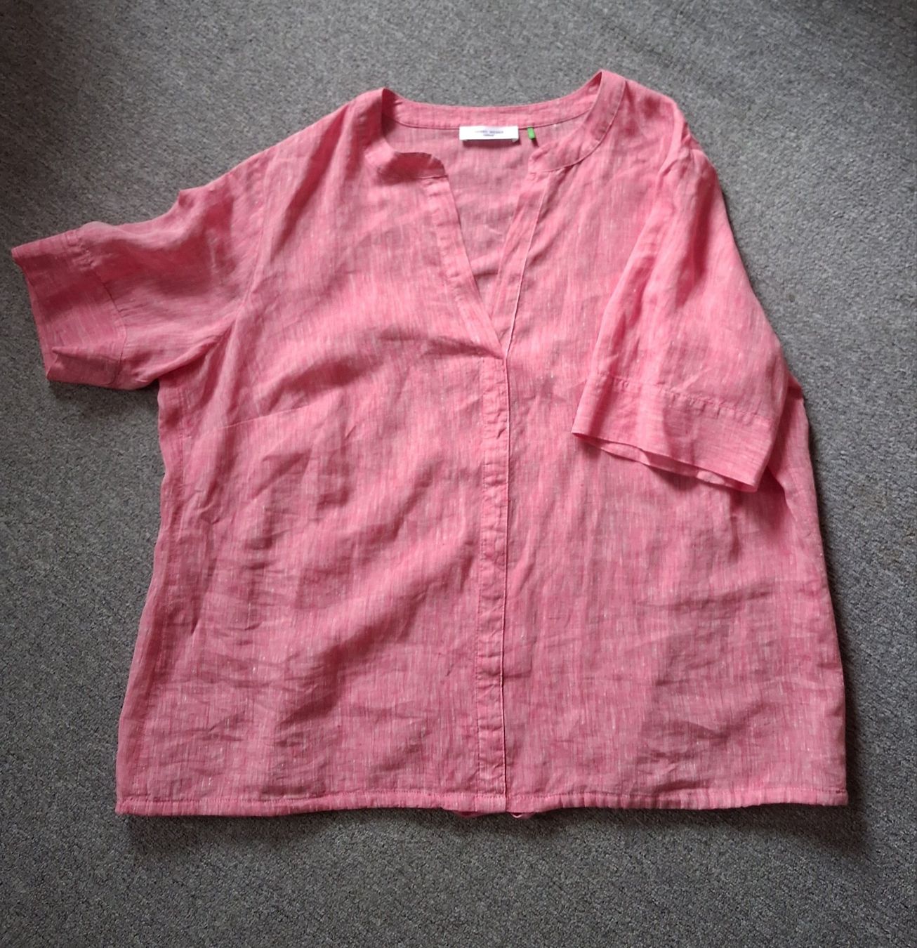 Gerry Weber Camicette: Leinenbluse Gerry Weber, Gr. 48, Lachsfarben, neu – Nuovo e nell'imballaggio originale da Wald ZH venduto da e8e 5