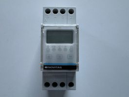 REG-Schaltuhr digital Novitas SC-T/W1