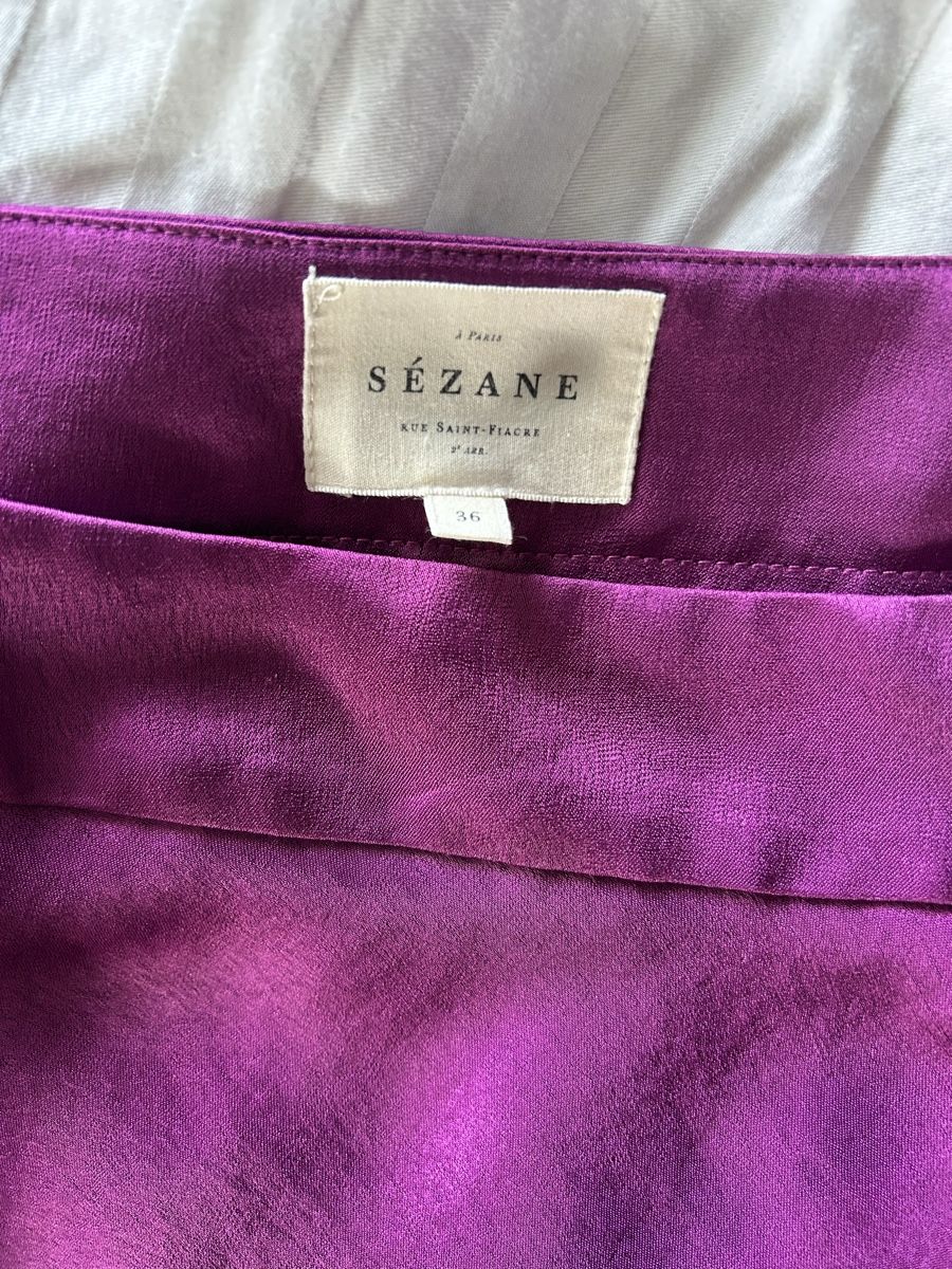 Sezane Gonne: Jupe Sézane taille 36, matière satinée – Usato da Lully VD venduto da Garance040