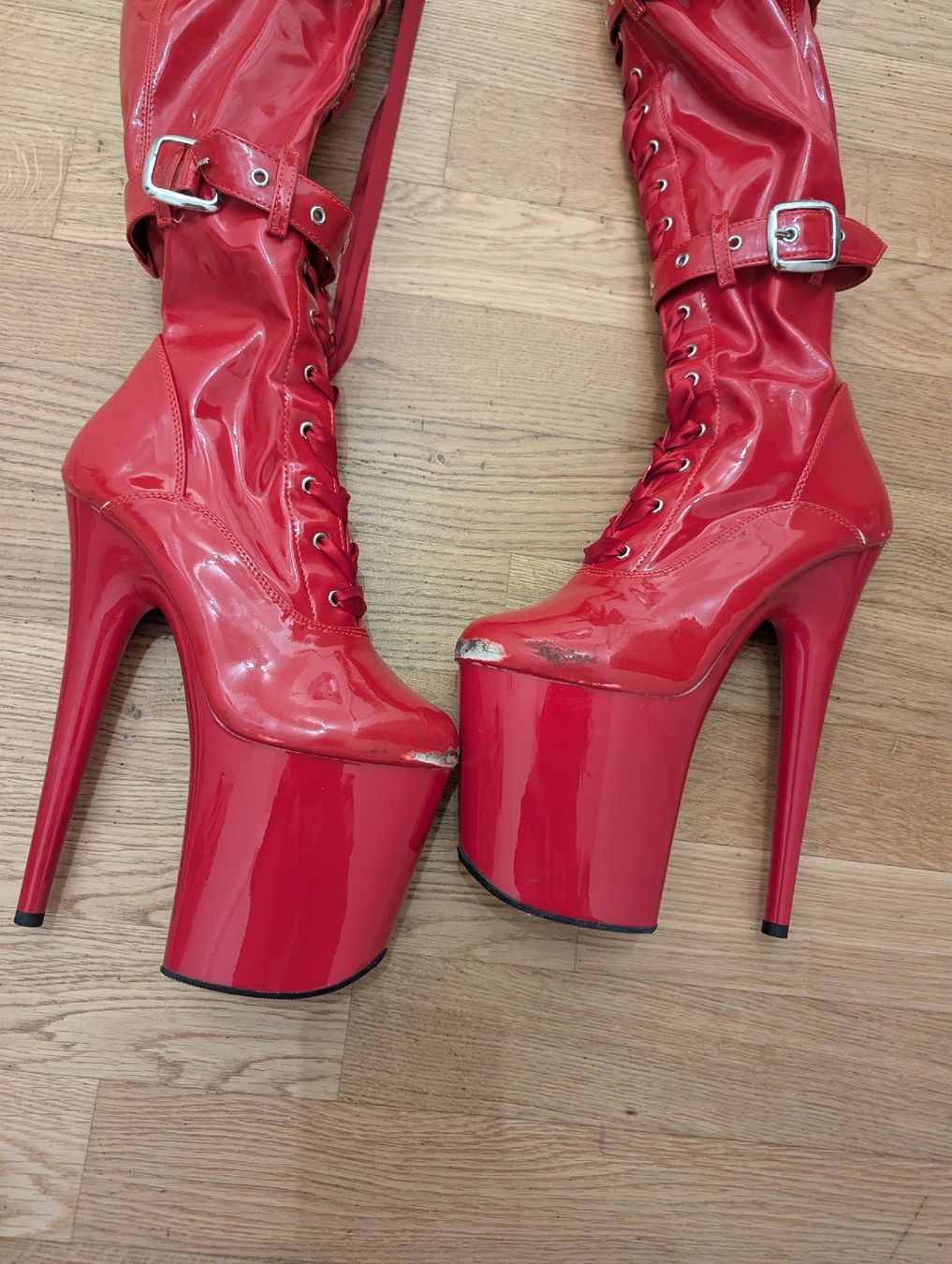 Scarpe da donna: Poledance Schuhe Pleaser Grösse 7 gebraucht – Usato da Uster venduto da michelitifrey 4