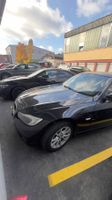 BMW 320i  schwarz Gebrauchtwagen, defekt