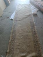 Schöner Läufer/Teppich, beige mit Muster