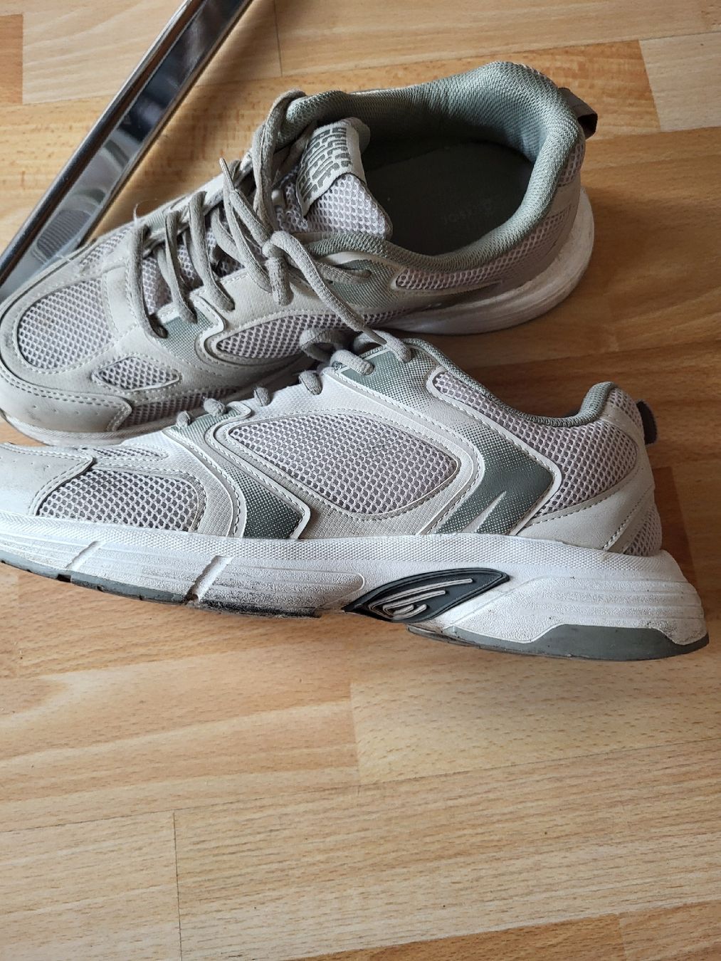 Scarpe da uomo: Freizeit Schuhe Nr43 gebraucht – Usato da Riehen venduto da tamola67 2
