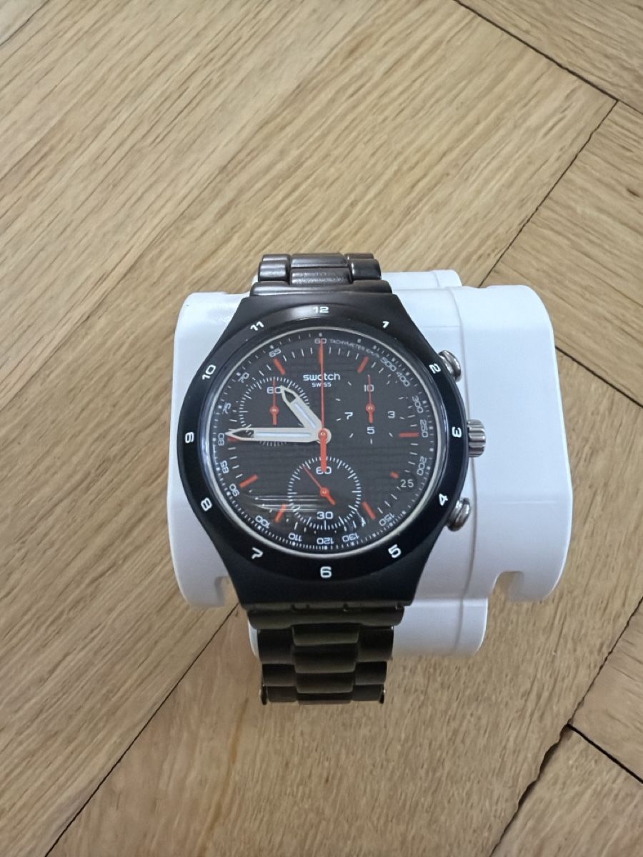 Swatch Orologi: Swatch Irony Chrono Black Coat – Difettoso da Vaduz venduto da zoe_wym6
