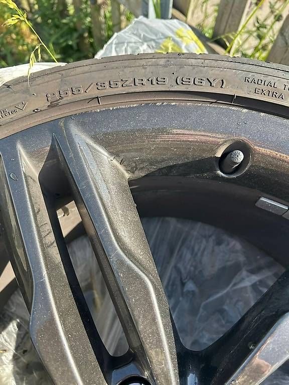 Audi Cerchioni: Audi Original Felgen – Usato da Eglisau venduto da dana30 1