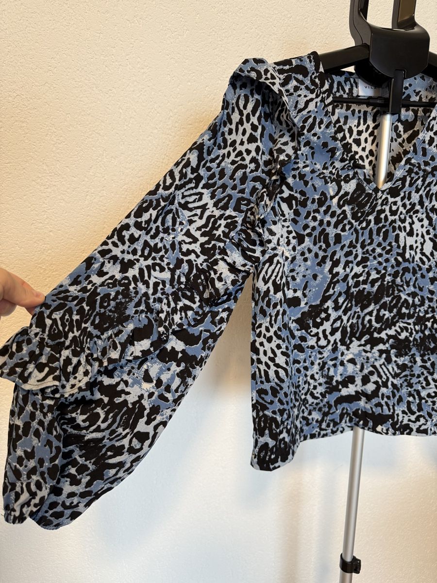 Vila Camicette: VILA BLUSE MIT ANIMAL-PRINT EU 36 – Nuovo (secondo la descrizione) da Rorschacherberg venduto da drdupor 4