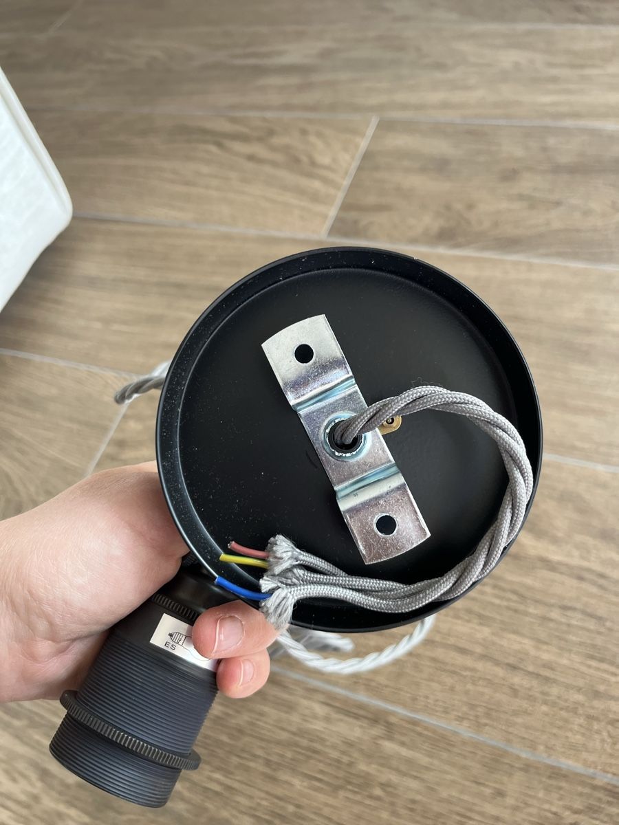 Interio Lampade: Lampe suspendue Nostalgia Lights Interio, 3 mètres – Nuovo e nell'imballaggio originale da Hauterive NE venduto da Lipal 3