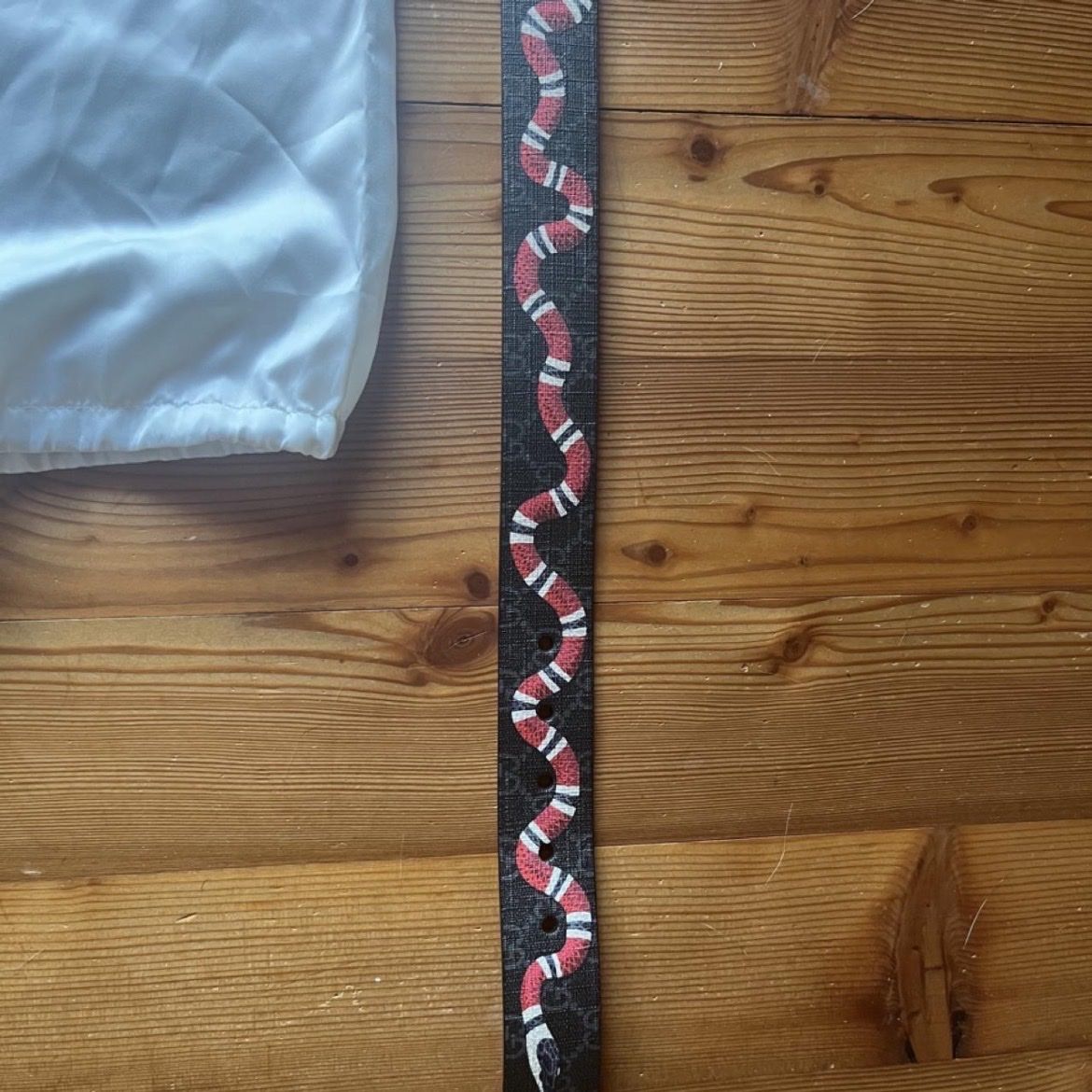 Gucci Ceintures: Gucci Snake belt Grösse 90 – Neuf (Voir description) à Langenthal par bas_h2mx 2