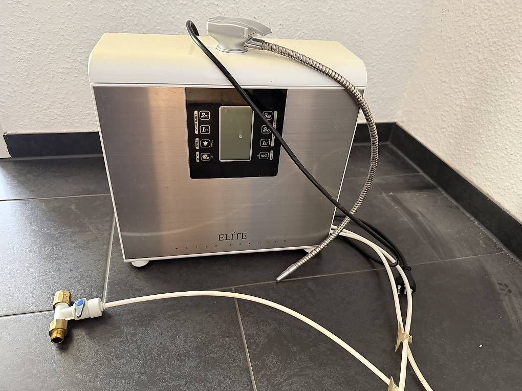 Sanitär: Water Ionizer / Wasserionisator – Gebraucht aus Muri b. Bern von Manzanoro