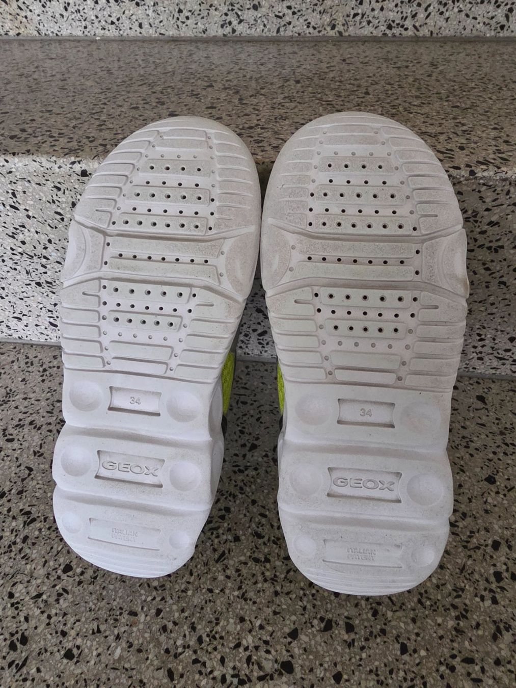 Geox Scarpe per ragazzi: Turnschuhe grösse 34 – Usato da Ins venduto da PGD 1