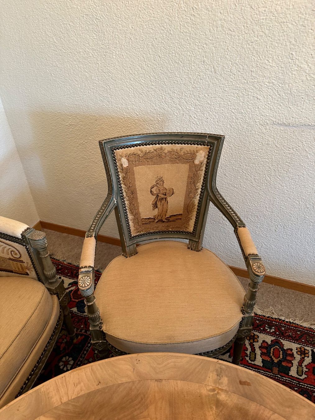 Sofas: Sofagarnitur Louis XV mit Tisch – Gebraucht aus Russikon von Cholo007 2
