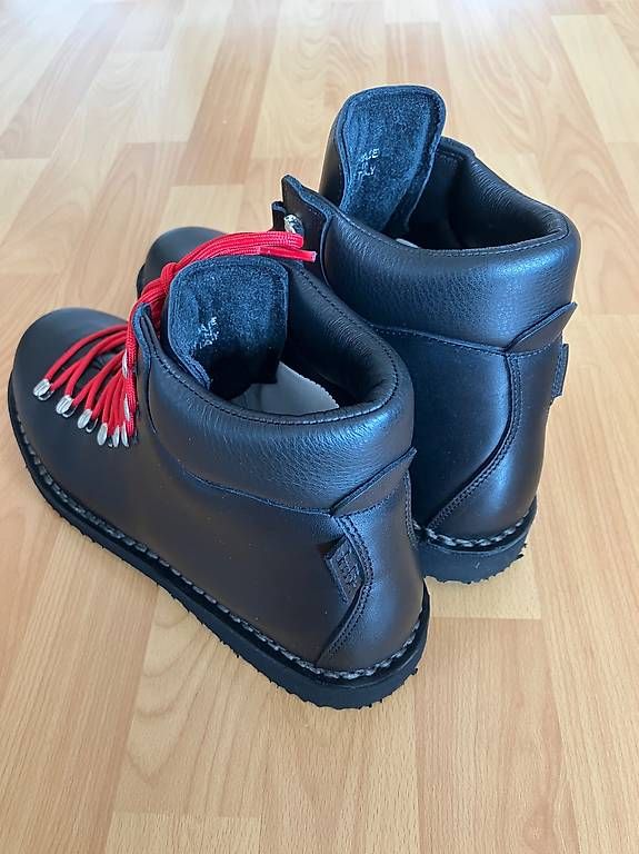 Scarpe da uomo: Diadora Tonale 1948 Grösse 42.5 – Usato da Wilen b. Wollerau venduto da romanwaser 1