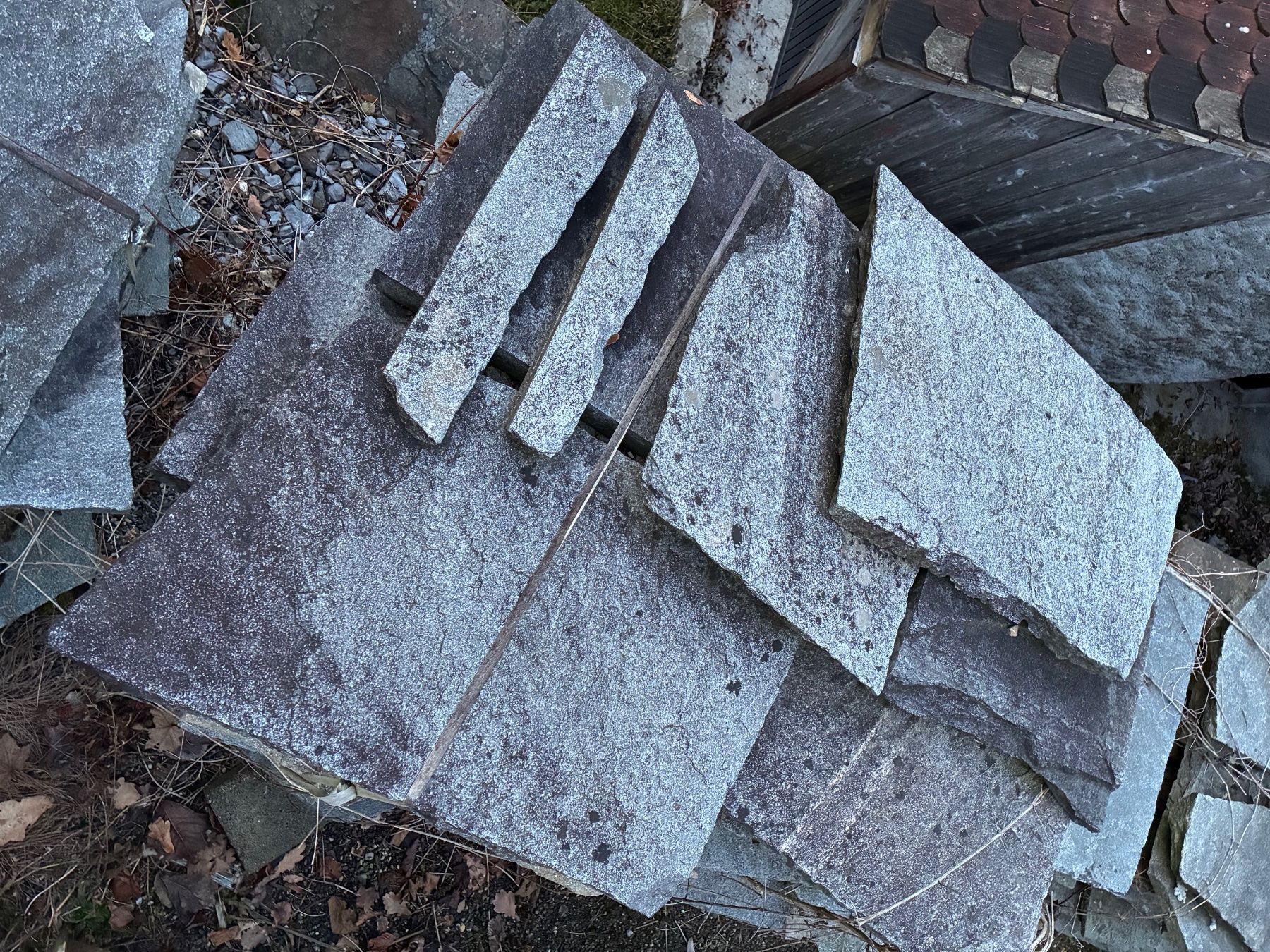 Servierplatten: Granitplatten – Gebraucht aus Walenstadt von LudwigderZweite