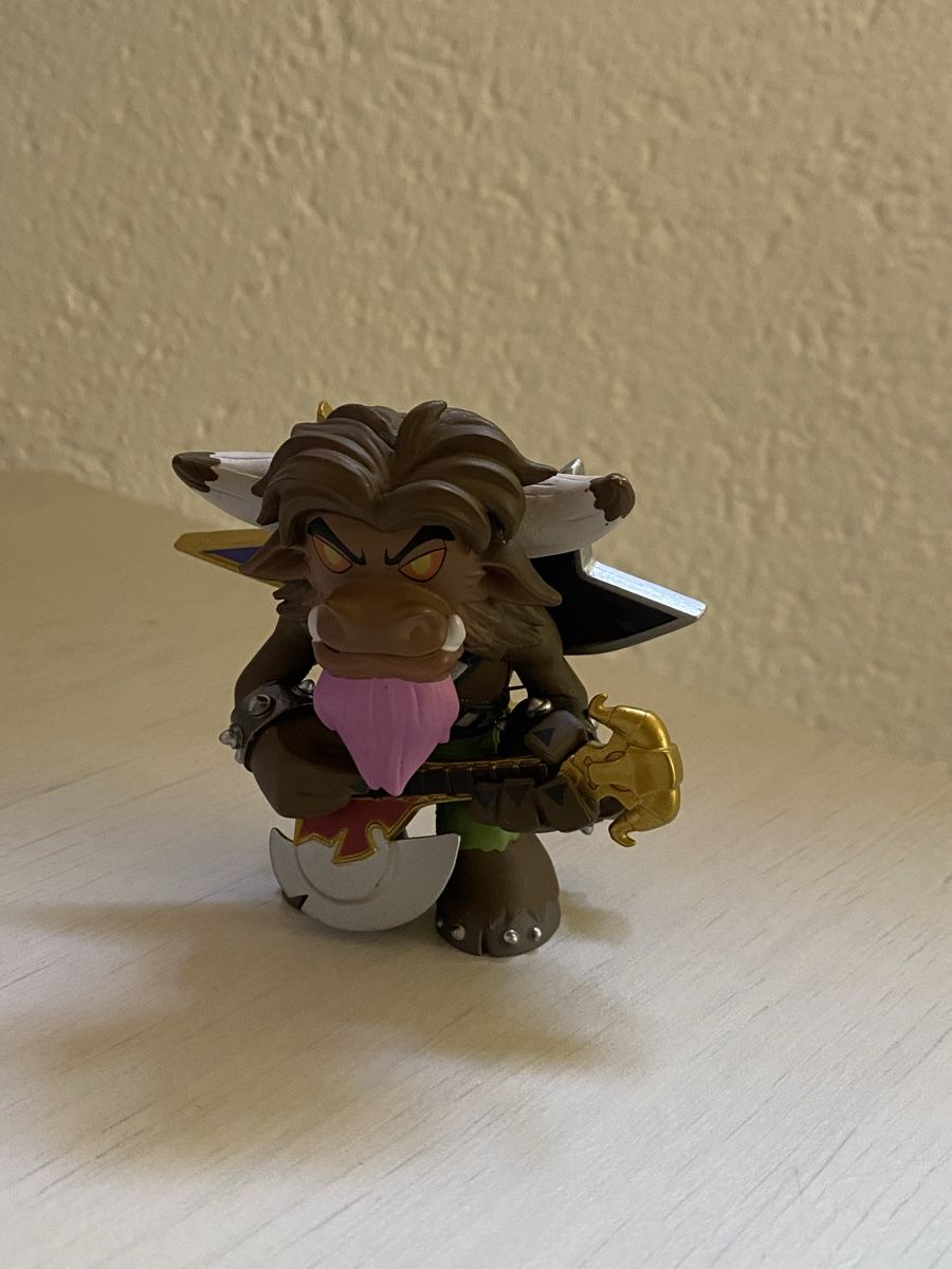 Funko Statuette: Figurine Warcraft - E T C Elite Tauren Chieftain – Nuovo (secondo la descrizione) da Ogens venduto da ced_qn5v