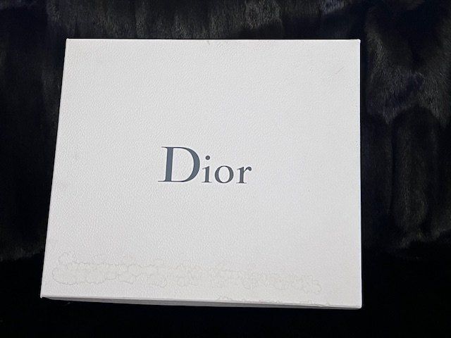 Dior Taschen für Damen: Dior Rose Leder Schultertasche – Gebraucht aus Schlieren von Fangolf 7