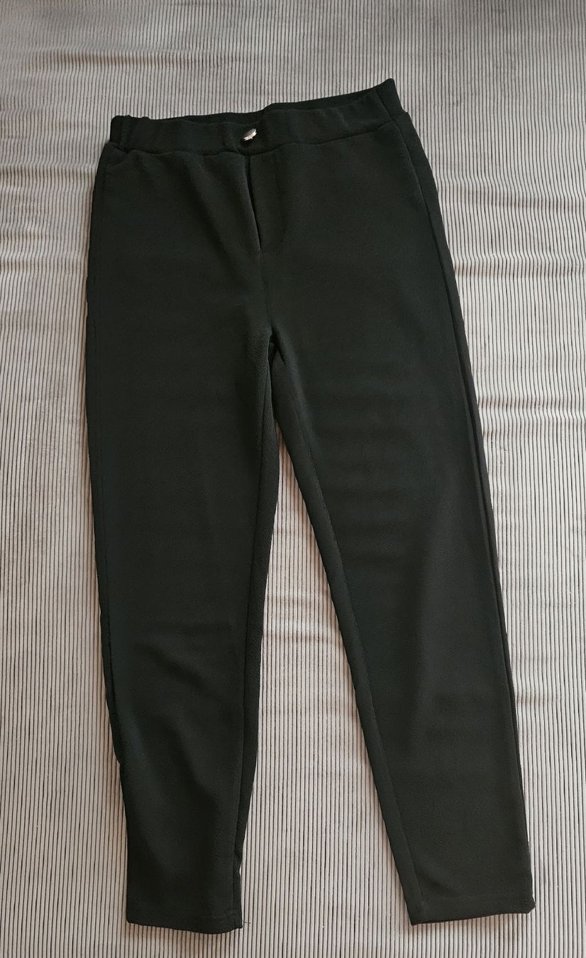 Pantalons: Hose – D'occasion à Sirnach par Rpython2